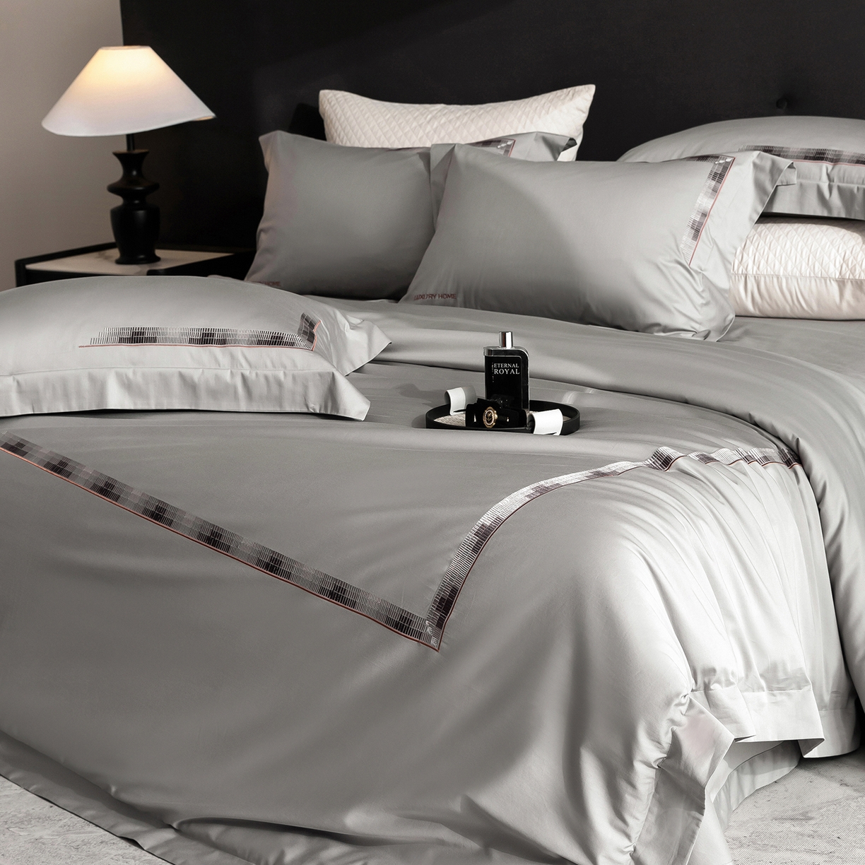 91家纺网 家纺一手货源 找家纺 时亿家居 2026新款100支全棉纯棉绣花四件套-至简逸品系列 逸品-灰