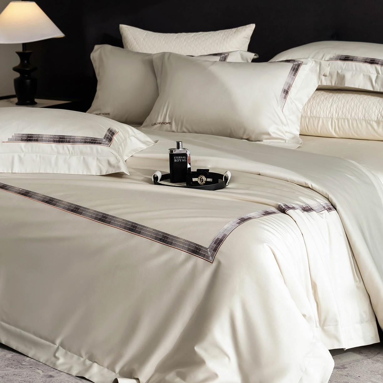 91家纺网 家纺一手货源 找家纺 时亿家居 2026新款100支全棉纯棉绣花四件套-至简逸品系列 逸品-香槟