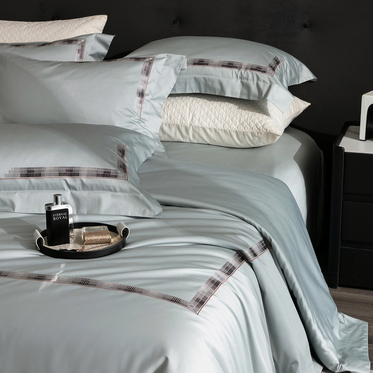 91家纺网 家纺一手货源 找家纺 时亿家居 2026新款100支全棉纯棉绣花四件套-至简逸品系列 逸品-蓝