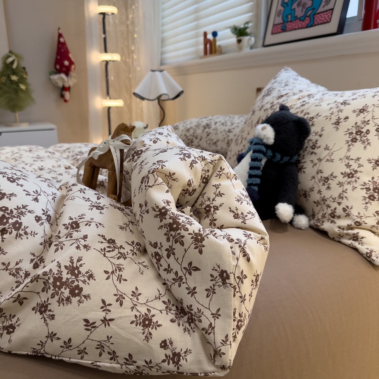 91家纺网 家纺一手货源 找家纺 珺柔家纺 2026新款亲肤舒适棉麻印花四件套 好运连连