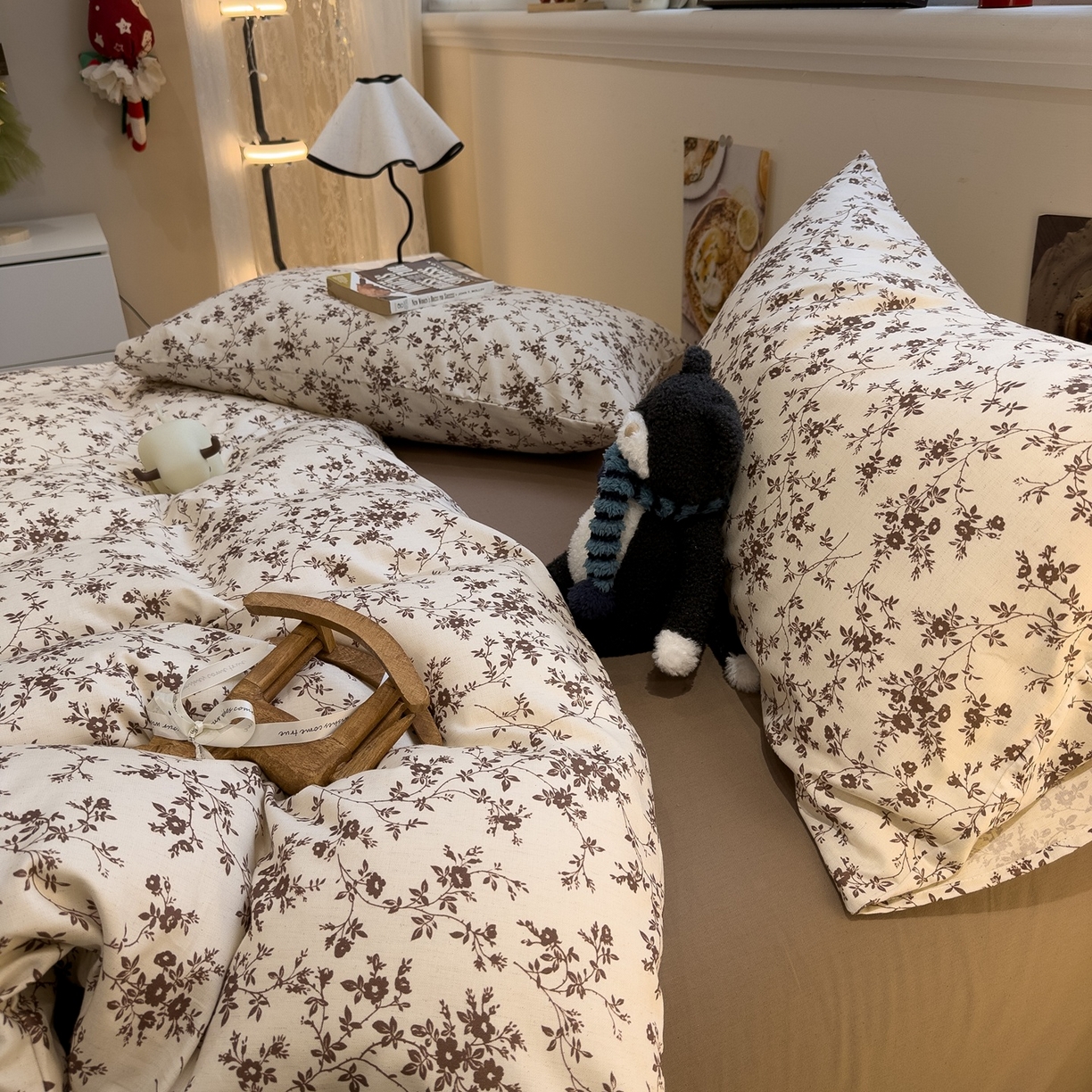 91家纺网 家纺一手货源 找家纺 珺柔家纺 2026新款亲肤舒适棉麻印花四件套 好运连连