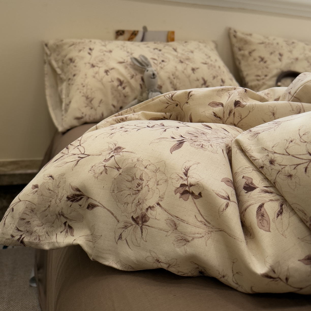 91家纺网 家纺一手货源 找家纺 珺柔家纺 2026新款亲肤舒适棉麻印花四件套 花俏