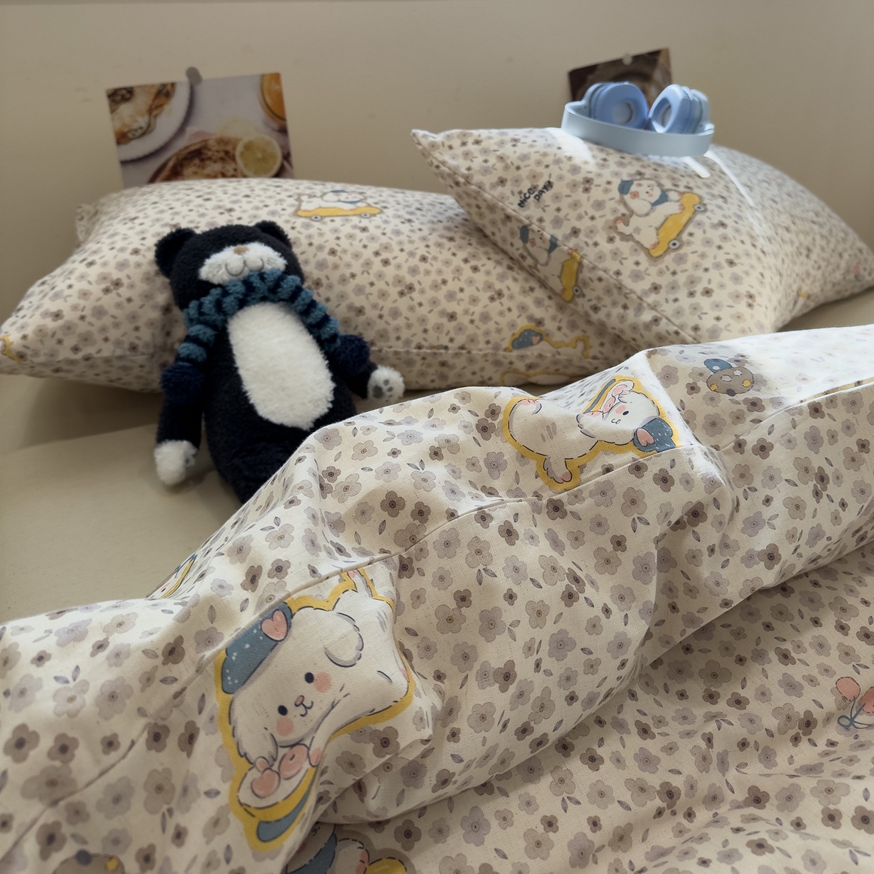 91家纺网 家纺一手货源 找家纺 珺柔家纺 2026新款亲肤舒适棉麻印花四件套 滑板小狗