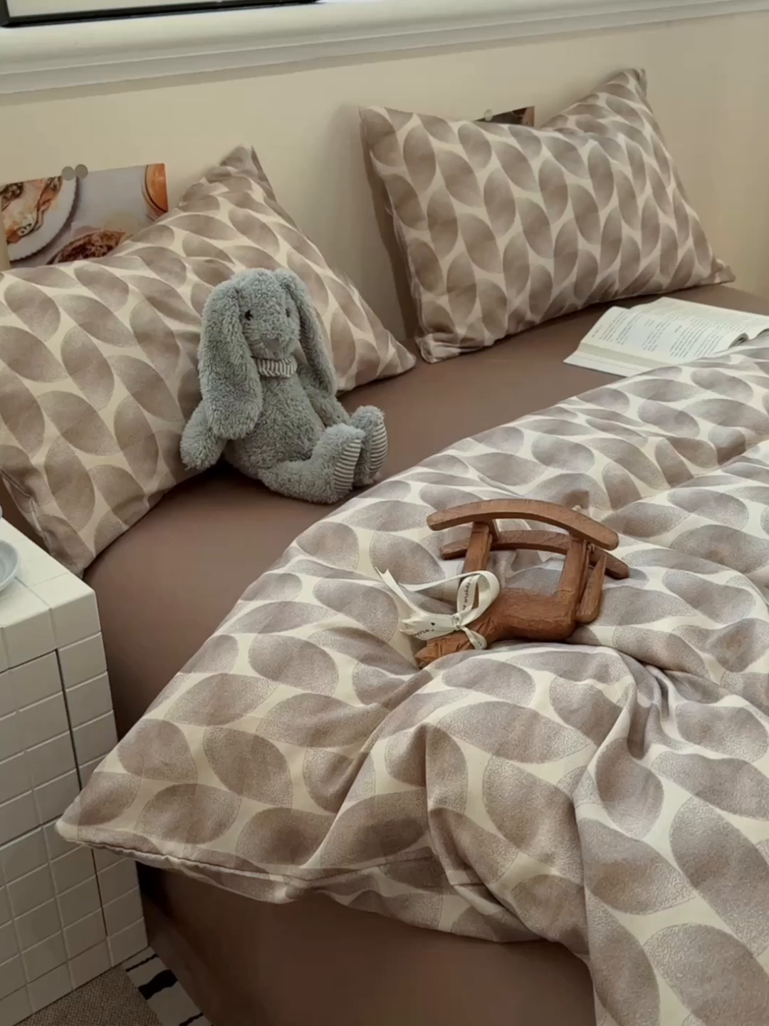 91家纺网 家纺一手货源 找家纺 珺柔家纺 2026新款亲肤舒适棉麻印花四件套 米乐