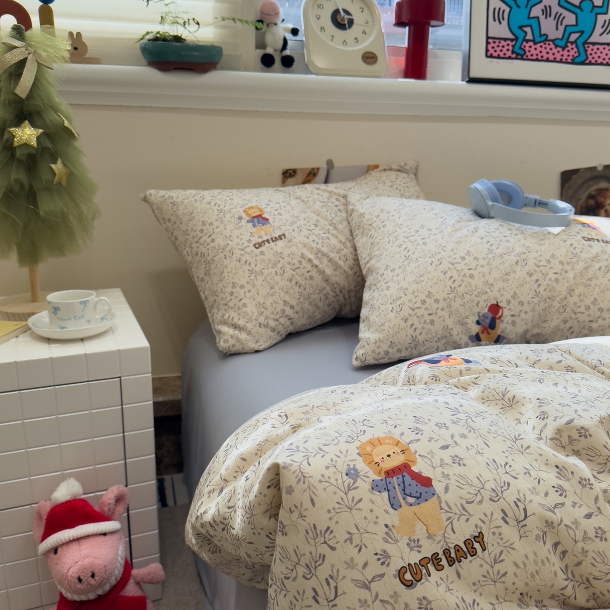 91家纺网 家纺一手货源 找家纺 珺柔家纺 2026新款亲肤舒适棉麻印花四件套 小狮子