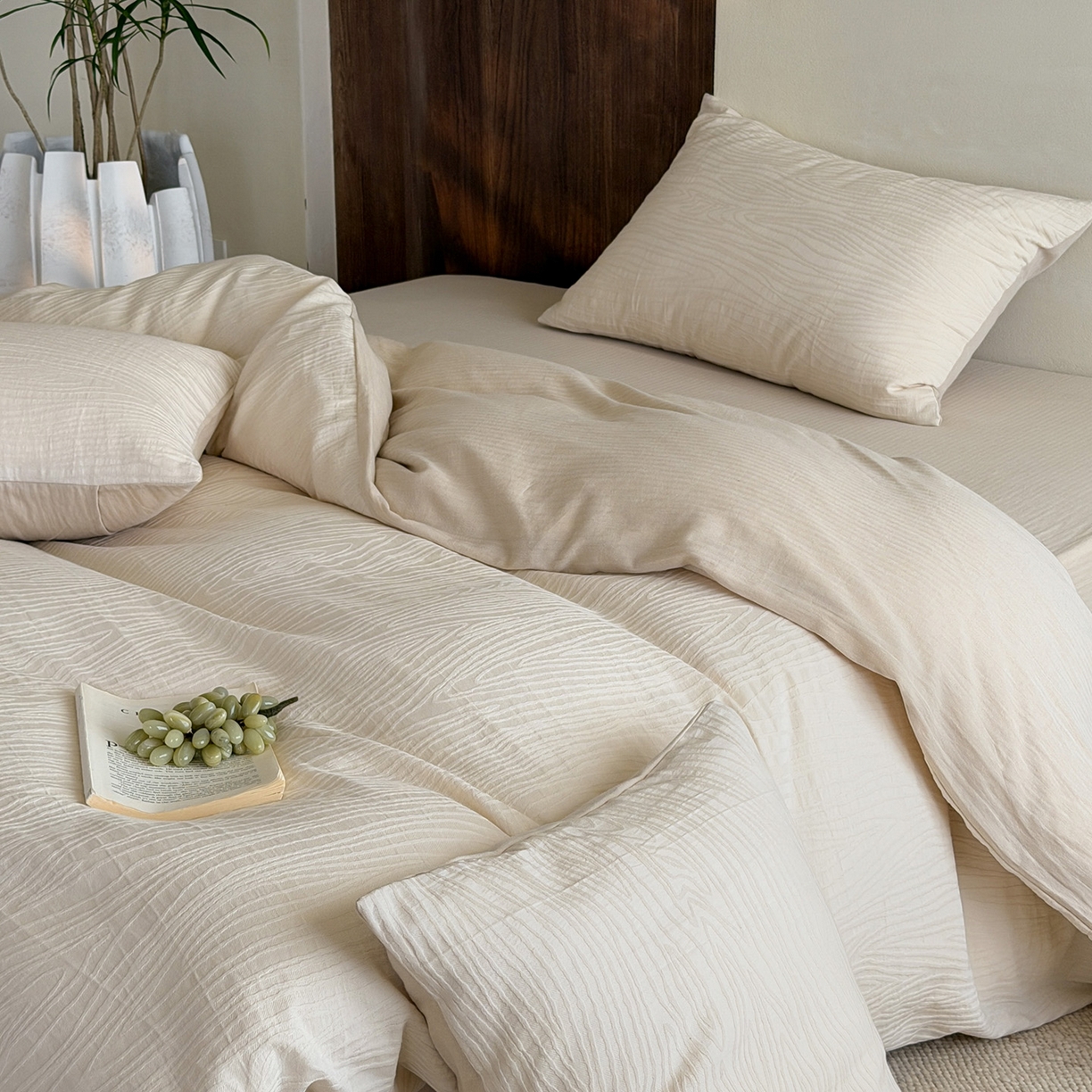 91家纺网 家纺一手货源 找家纺 静家居-简约原创家纺 2026新款奶油叱咤风60s全棉纯棉厚织提花四件套轻屿 轻屿-暖沙