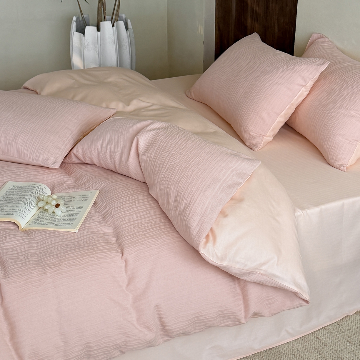 91家纺网 家纺一手货源 找家纺 静家居-简约原创家纺 2026新款奶油叱咤风60s全棉纯棉厚织提花四件套轻屿 轻屿-柔樱