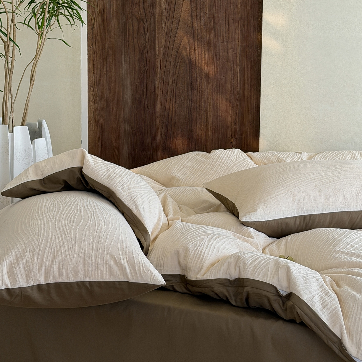 91家纺网 家纺一手货源 找家纺 静家居-简约原创家纺 2026新款奶油叱咤风60s全棉纯棉厚织提花四件套轻屿 轻屿-素珀