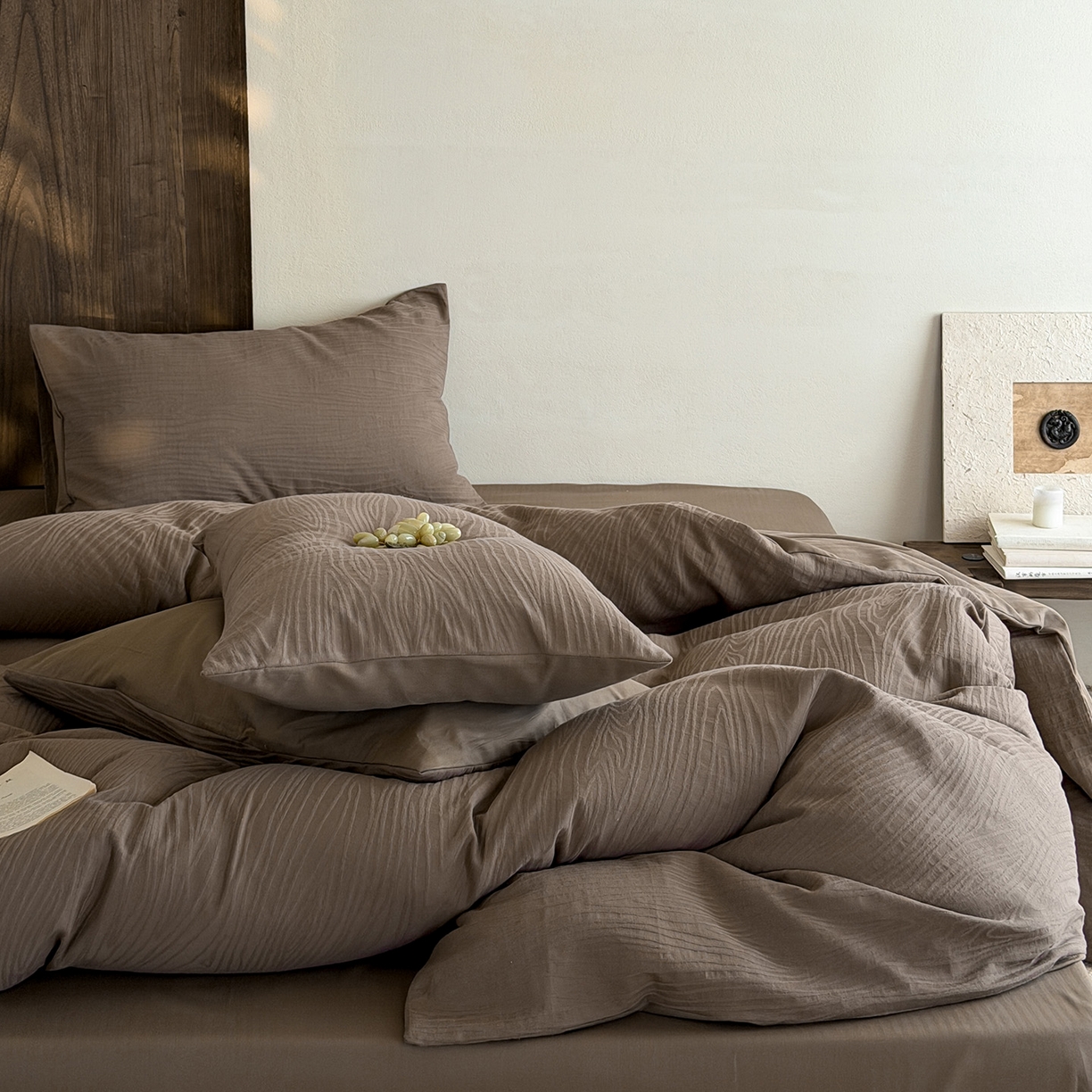 91家纺网 家纺一手货源 找家纺 静家居-简约原创家纺 2026新款奶油叱咤风60s全棉纯棉厚织提花四件套轻屿 轻屿-棕逸