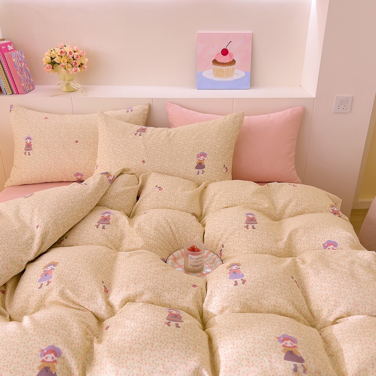 91家纺网 家纺一手货源 找家纺 DoDo 兜兜 2026新款全棉纯棉小温暖双层纱四件套【可定做尺寸】春日女孩