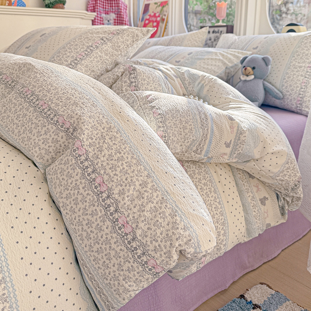 91家纺网 家纺一手货源 找家纺 朵朵家纺 2026新款云感木棉皱皱纱双层纱印花四件套 安琪拉