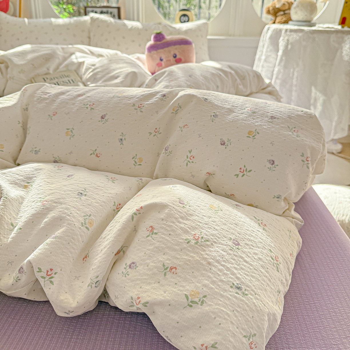 91家纺网 家纺一手货源 找家纺 朵朵家纺 2026新款云感木棉皱皱纱双层纱印花四件套 繁星春水