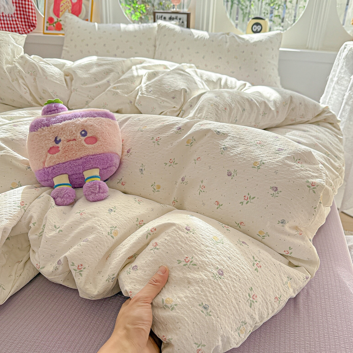 91家纺网 家纺一手货源 找家纺 朵朵家纺 2026新款云感木棉皱皱纱双层纱印花四件套 繁星春水