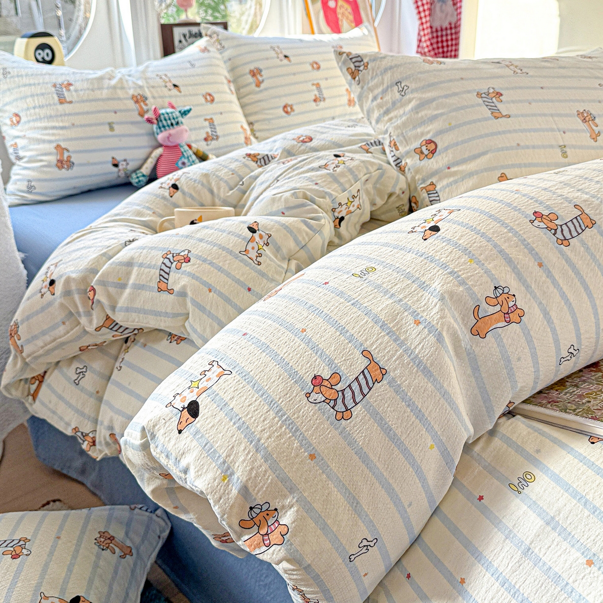 91家纺网 家纺一手货源 找家纺 朵朵家纺 2026新款云感木棉皱皱纱双层纱印花四件套 来财梦