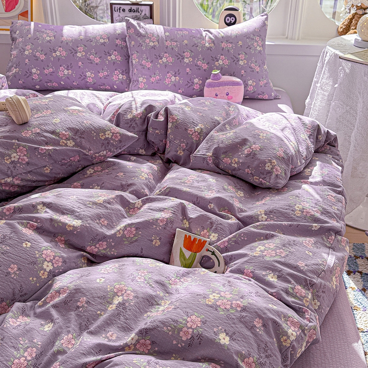 91家纺网 家纺一手货源 找家纺 朵朵家纺 2026新款云感木棉皱皱纱双层纱印花四件套 芊芊花语