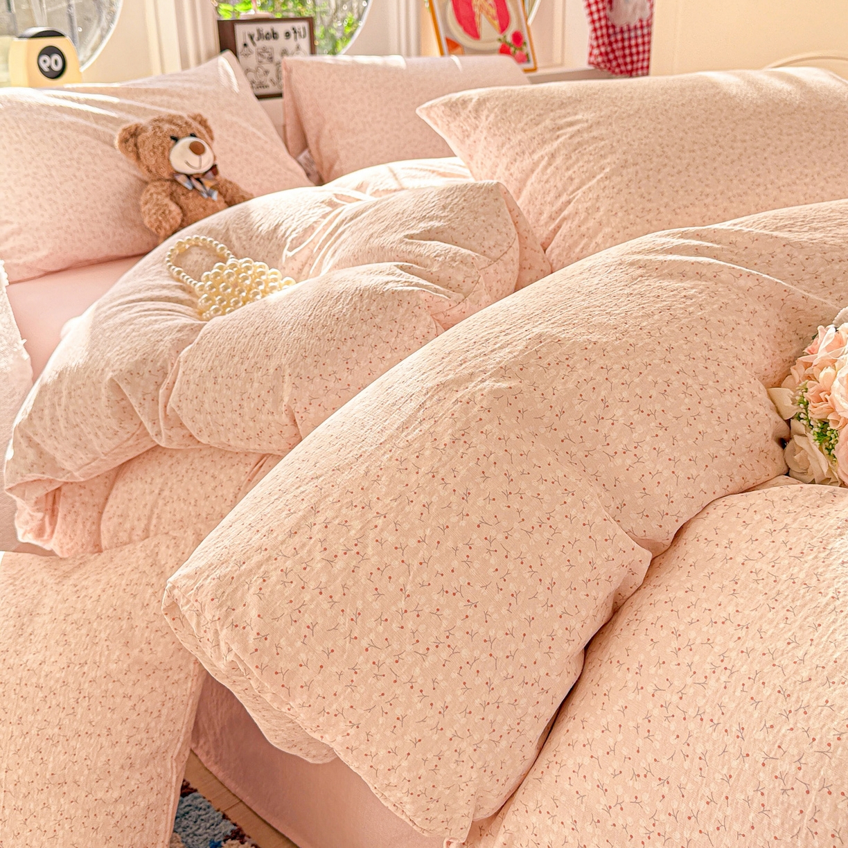 91家纺网 家纺一手货源 找家纺 朵朵家纺 2026新款云感木棉皱皱纱双层纱印花四件套 甜茶