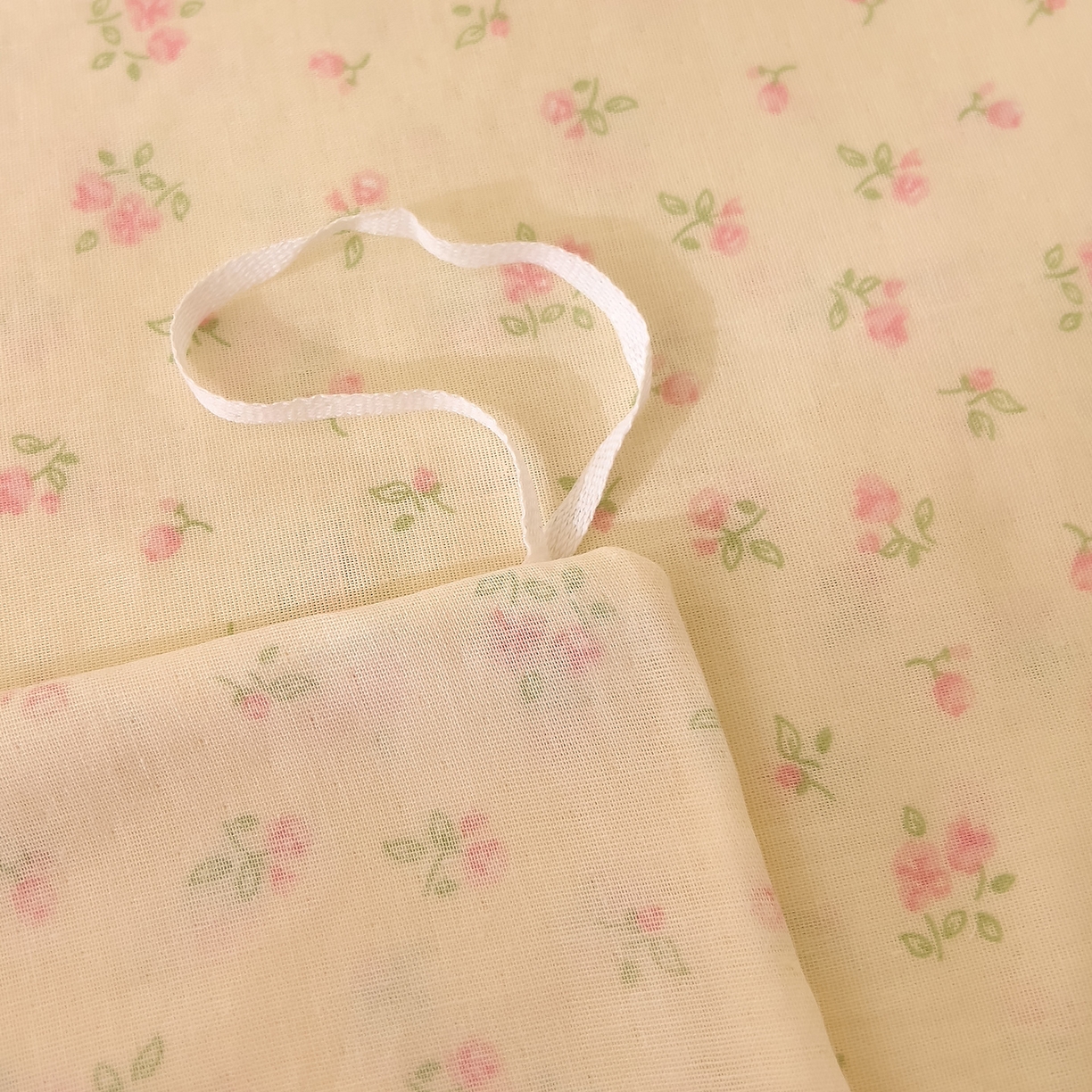 91家纺网 家纺一手货源 找家纺 DoDo 兜兜 2026新款全棉纯棉小温暖双层纱四件套【可定做尺寸】邂逅-粉