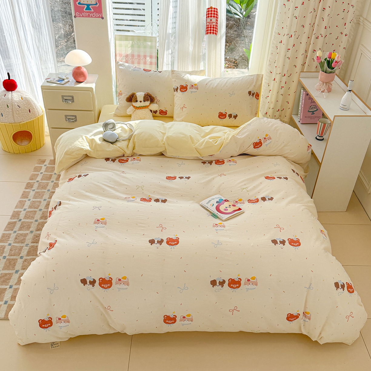 91家纺网 家纺一手货源 找家纺 颜选 2026新款仿棉105克加厚水洗棉四件套-有买家秀 萌熊结趣