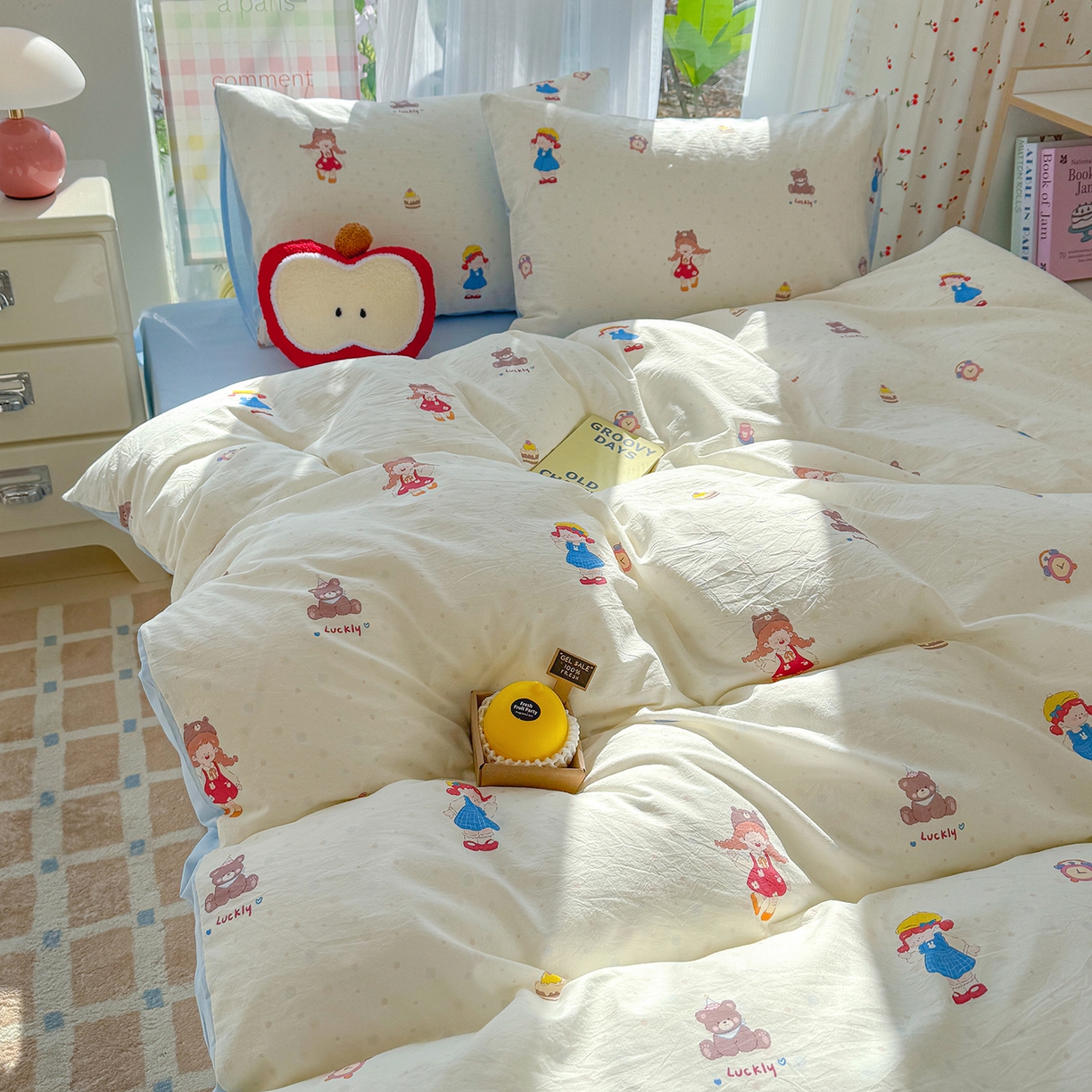 91家纺网 家纺一手货源 找家纺 颜选 2026新款仿棉105克加厚水洗棉四件套-有买家秀 小女孩