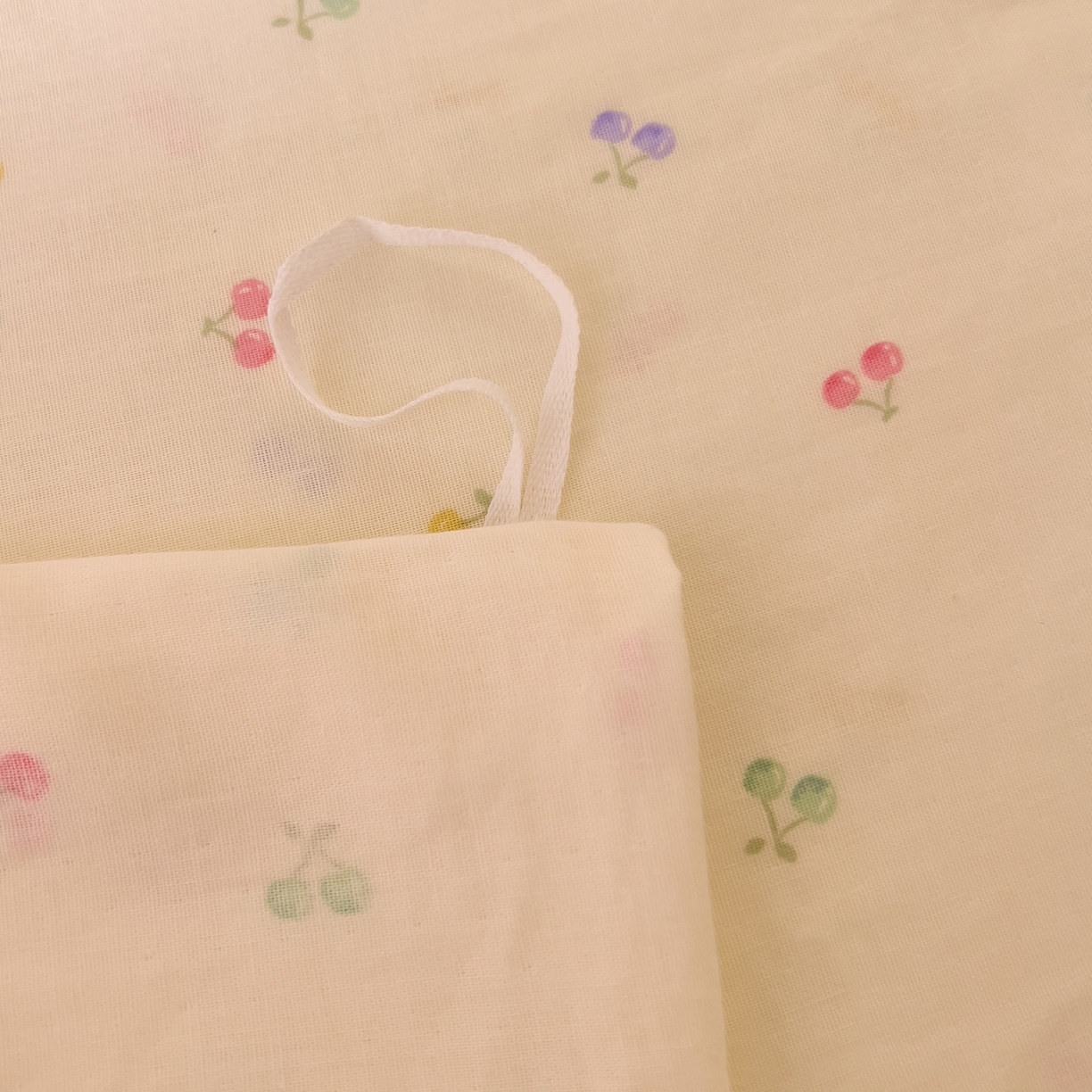 91家纺网 家纺一手货源 找家纺 DoDo 兜兜 2026新款全棉纯棉小温暖双层纱单被套单品被套被套单件（可定做尺寸） 五彩樱桃