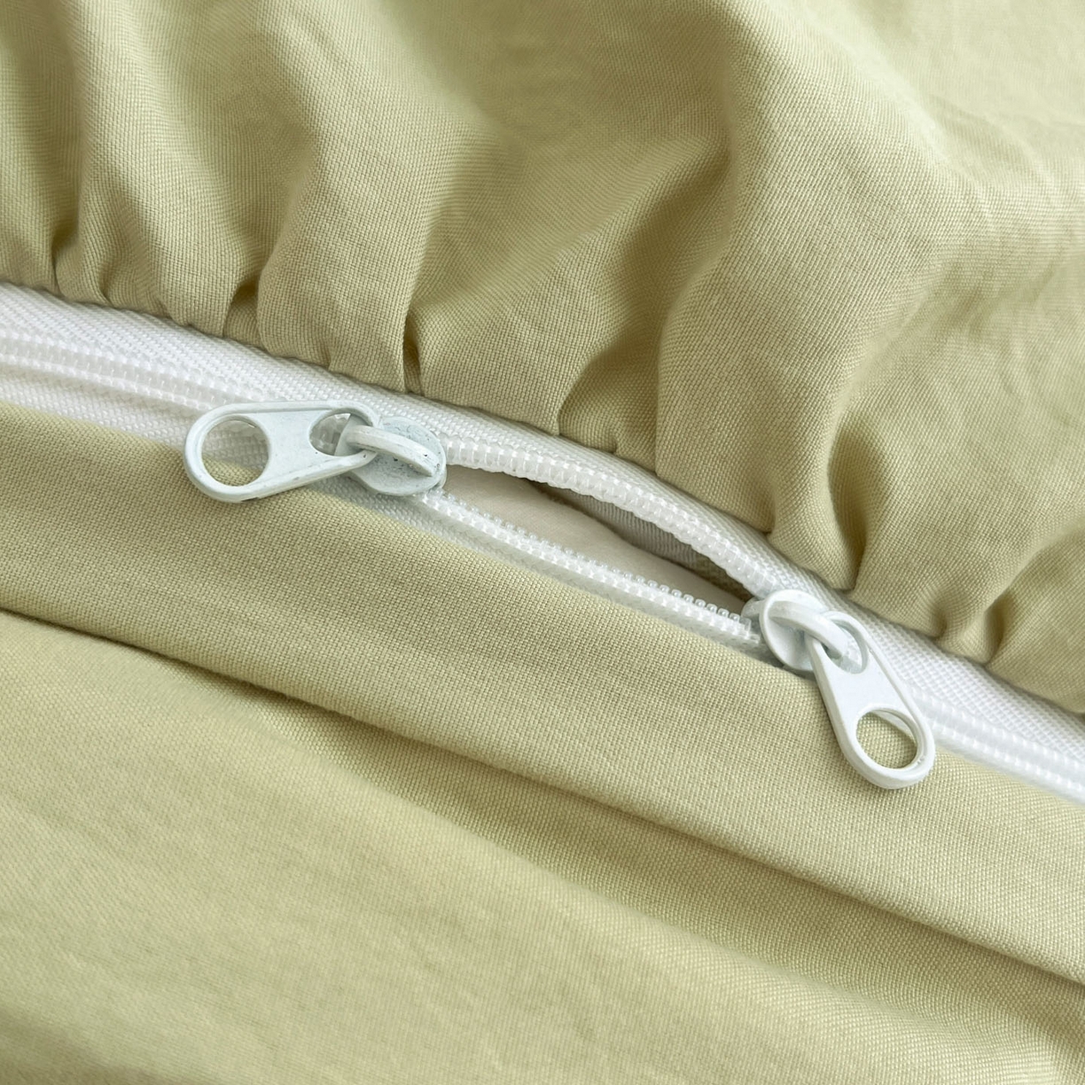 91家纺网 家纺一手货源 找家纺 乐卧家居 2026新款韩系千禧梦核复古回潮少女感格纹褶皱款荷叶边四件套 千禧-复古绿