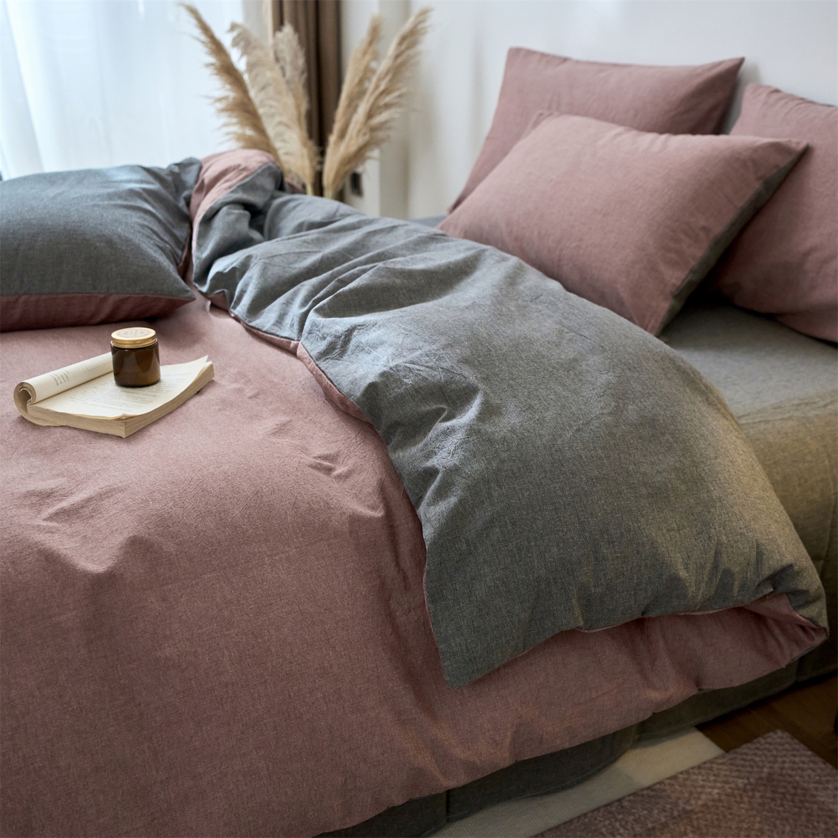 91家纺网 家纺一手货源 找家纺 兰紫橙家纺 2026新款A类色织纯色全棉水洗棉四件套 全棉水洗棉-暗红+月岩黑