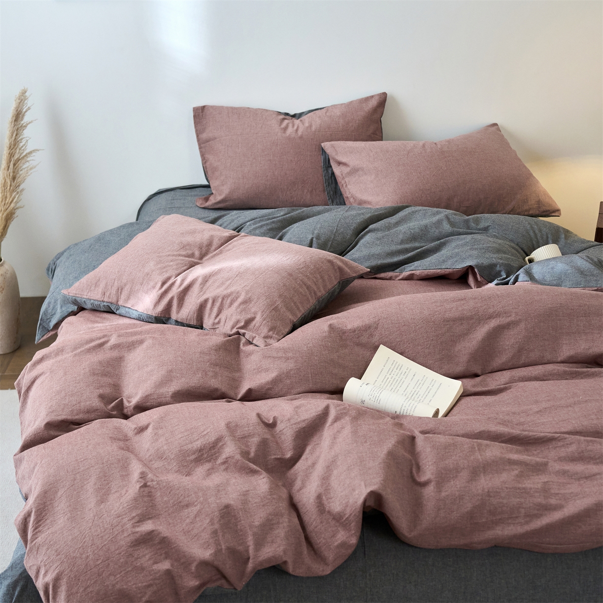 91家纺网 家纺一手货源 找家纺 兰紫橙家纺 2026新款A类色织纯色全棉水洗棉四件套 全棉水洗棉-暗红+月岩黑