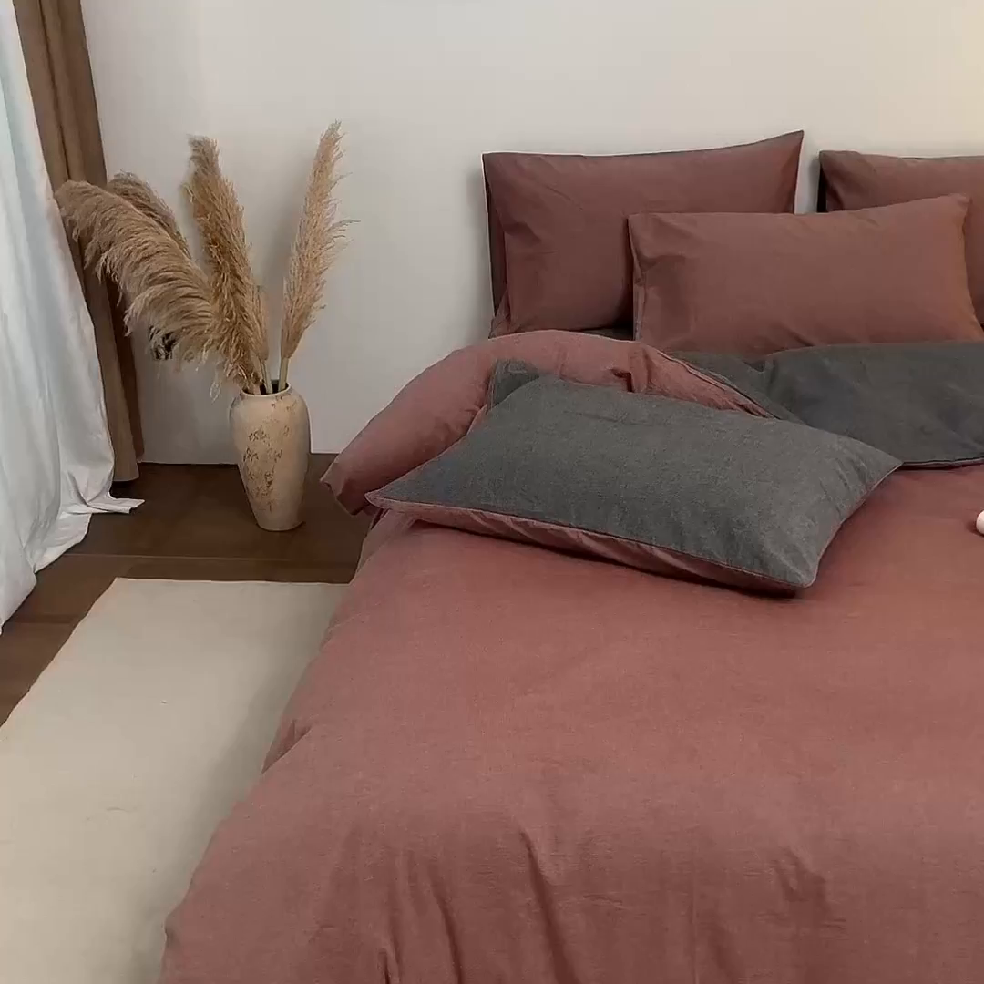 91家纺网 家纺一手货源 找家纺 兰紫橙家纺 2026新款A类色织纯色全棉水洗棉四件套 全棉水洗棉-暗红+月岩黑