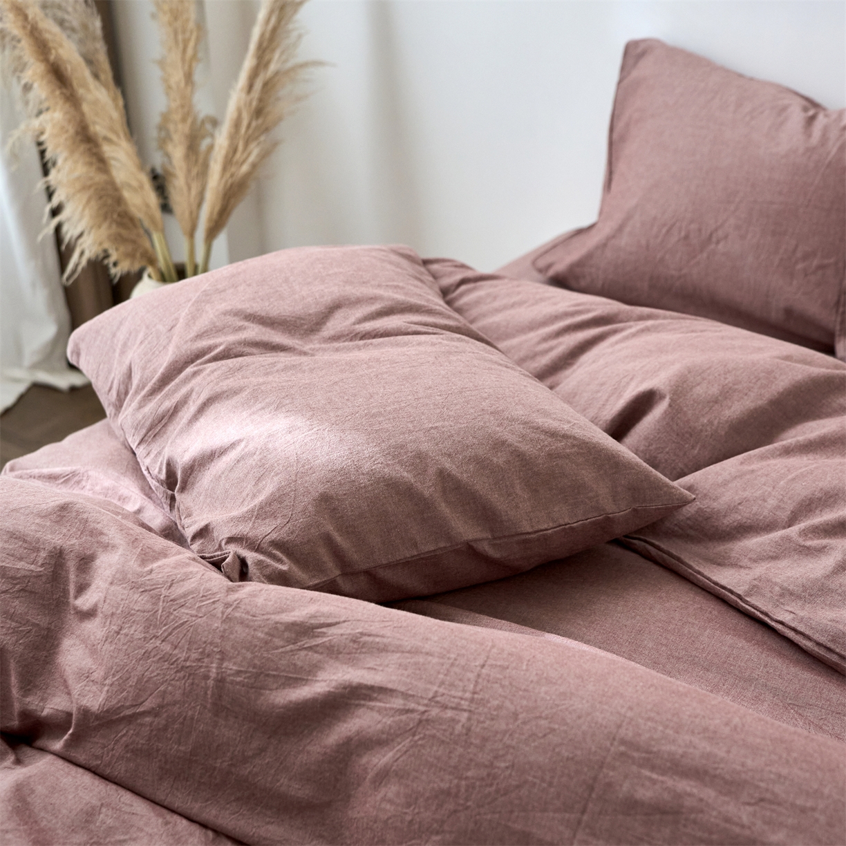 91家纺网 家纺一手货源 找家纺 兰紫橙家纺 2026新款A类色织纯色全棉水洗棉四件套 全棉水洗棉-暗红