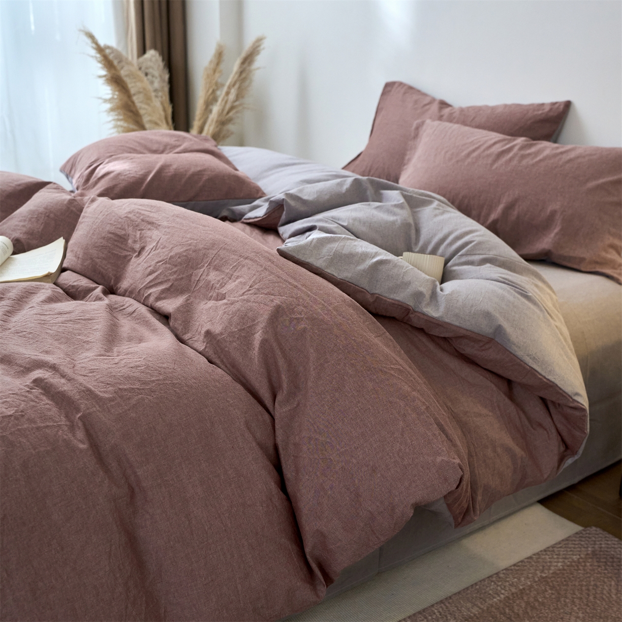 91家纺网 家纺一手货源 找家纺 兰紫橙家纺 2026新款A类色织纯色全棉水洗棉四件套 全棉水洗棉-暗红+浅灰