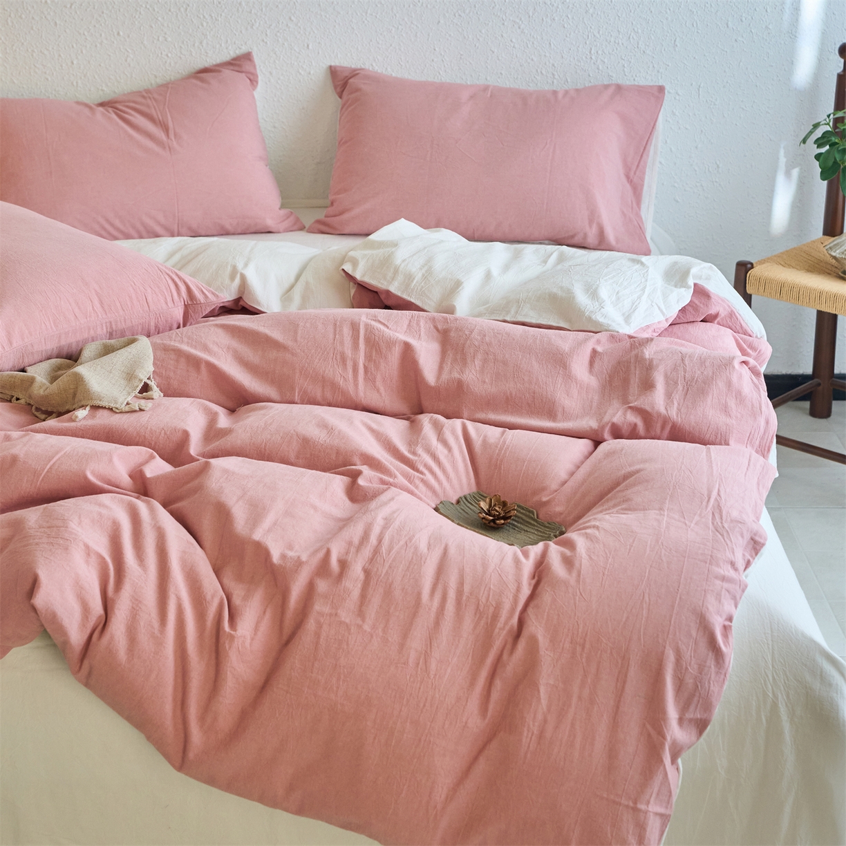 91家纺网 家纺一手货源 找家纺 兰紫橙家纺 2026新款A类色织纯色全棉水洗棉四件套 全棉水洗棉-豆沙+奶白