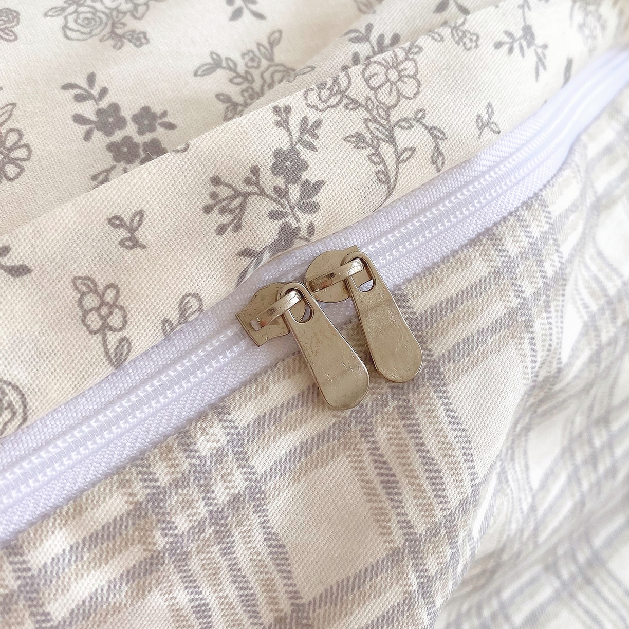 91家纺网 家纺一手货源 找家纺 金丝兔 2026新款ins新疆全棉印花小清新纯棉单被套（提供买家秀和质检报告） 吉吉兔