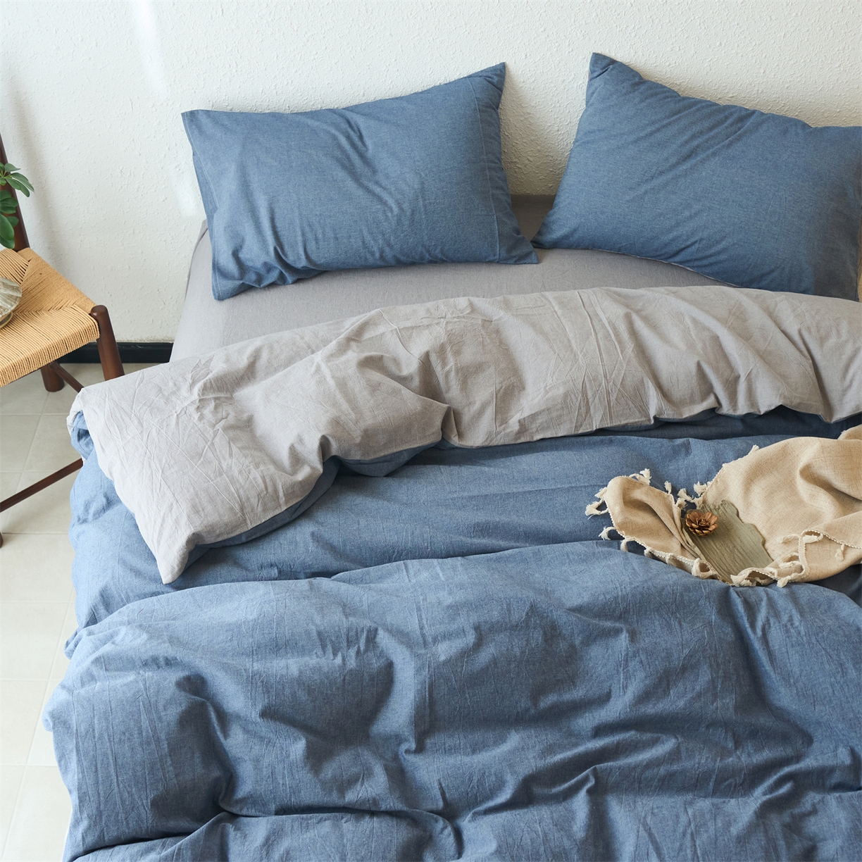 91家纺网 家纺一手货源 找家纺 兰紫橙家纺 2026新款A类色织纯色全棉水洗棉四件套 全棉水洗棉-牛仔蓝+浅灰