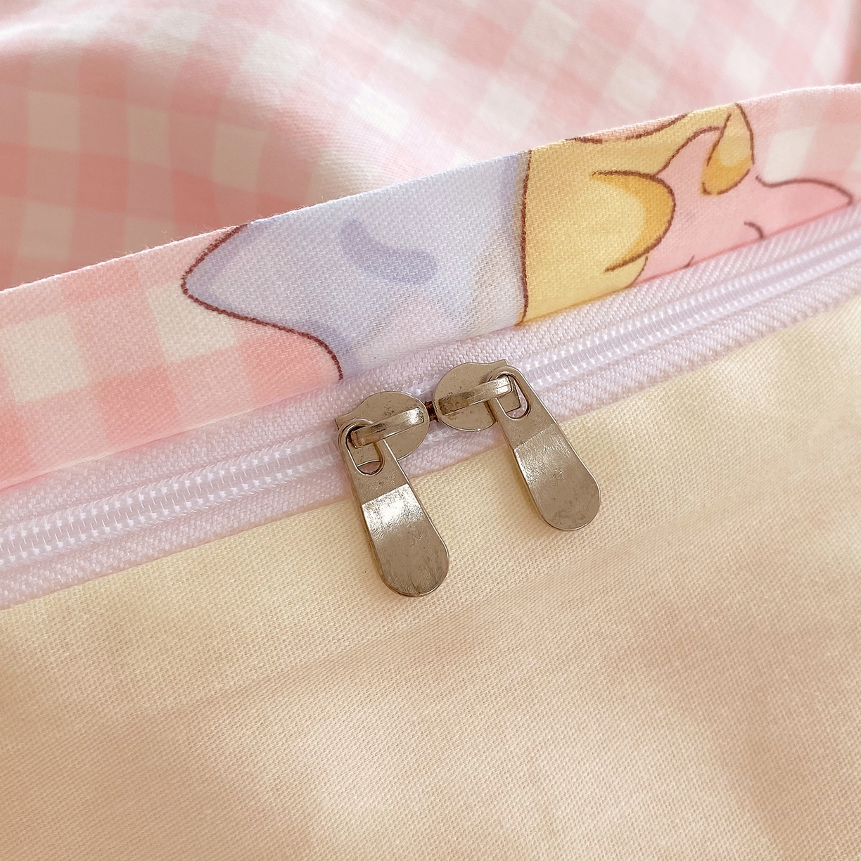 91家纺网 家纺一手货源 找家纺 金丝兔 2026新款ins新疆全棉印花小清新纯棉单被套（提供买家秀和质检报告） 甜梦精灵-粉