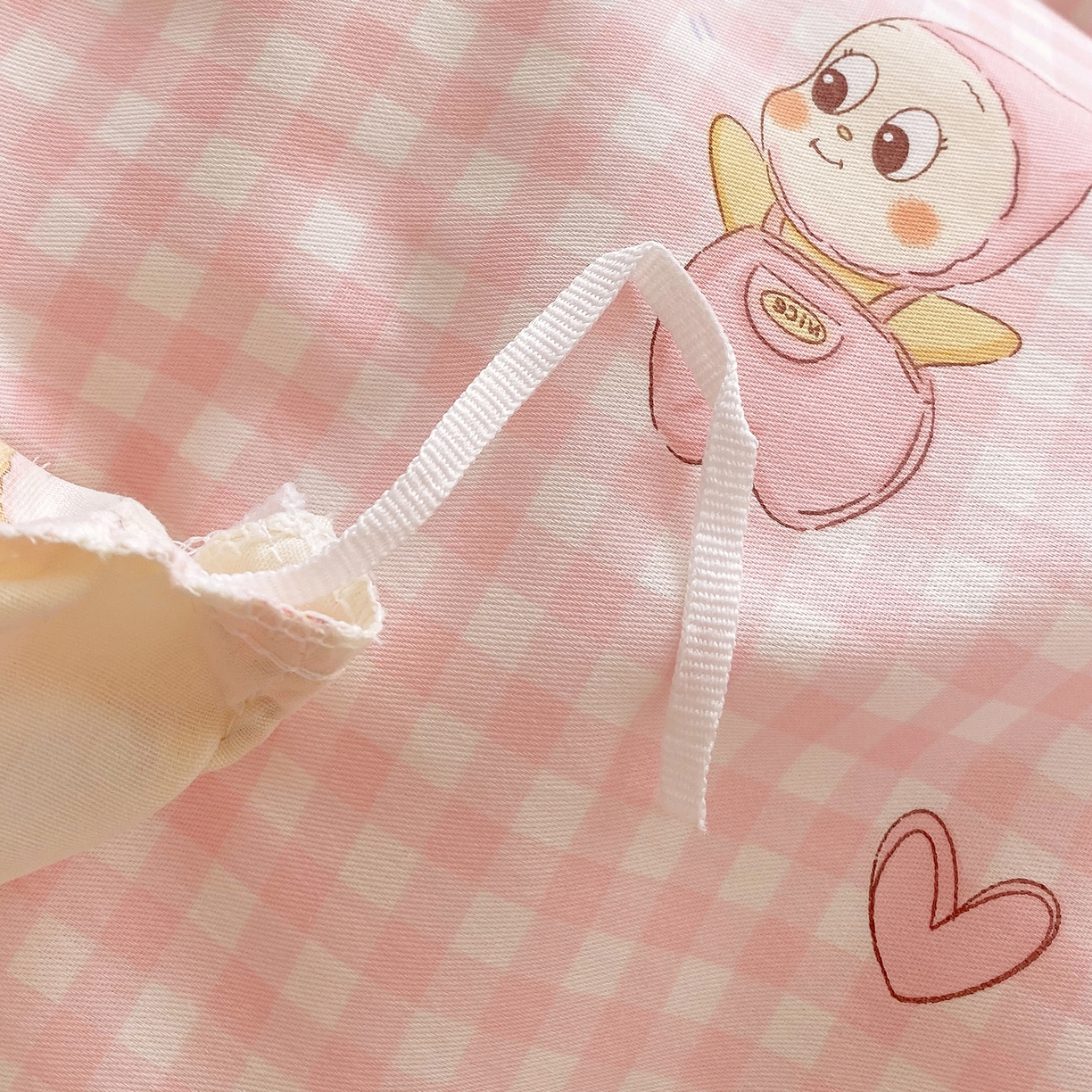 91家纺网 家纺一手货源 找家纺 金丝兔 2026新款ins新疆全棉印花小清新纯棉单被套（提供买家秀和质检报告） 甜梦精灵-粉