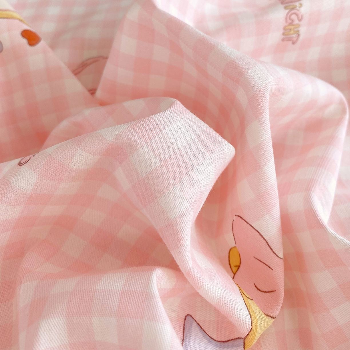 91家纺网 家纺一手货源 找家纺 金丝兔 2026新款ins新疆全棉印花小清新纯棉单被套（提供买家秀和质检报告） 甜梦精灵-粉