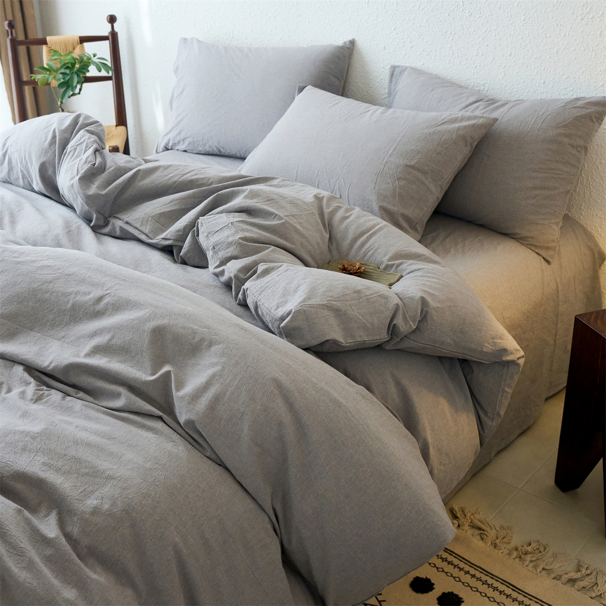 91家纺网 家纺一手货源 找家纺 兰紫橙家纺 2026新款A类色织纯色全棉水洗棉四件套 全棉水洗棉-浅灰