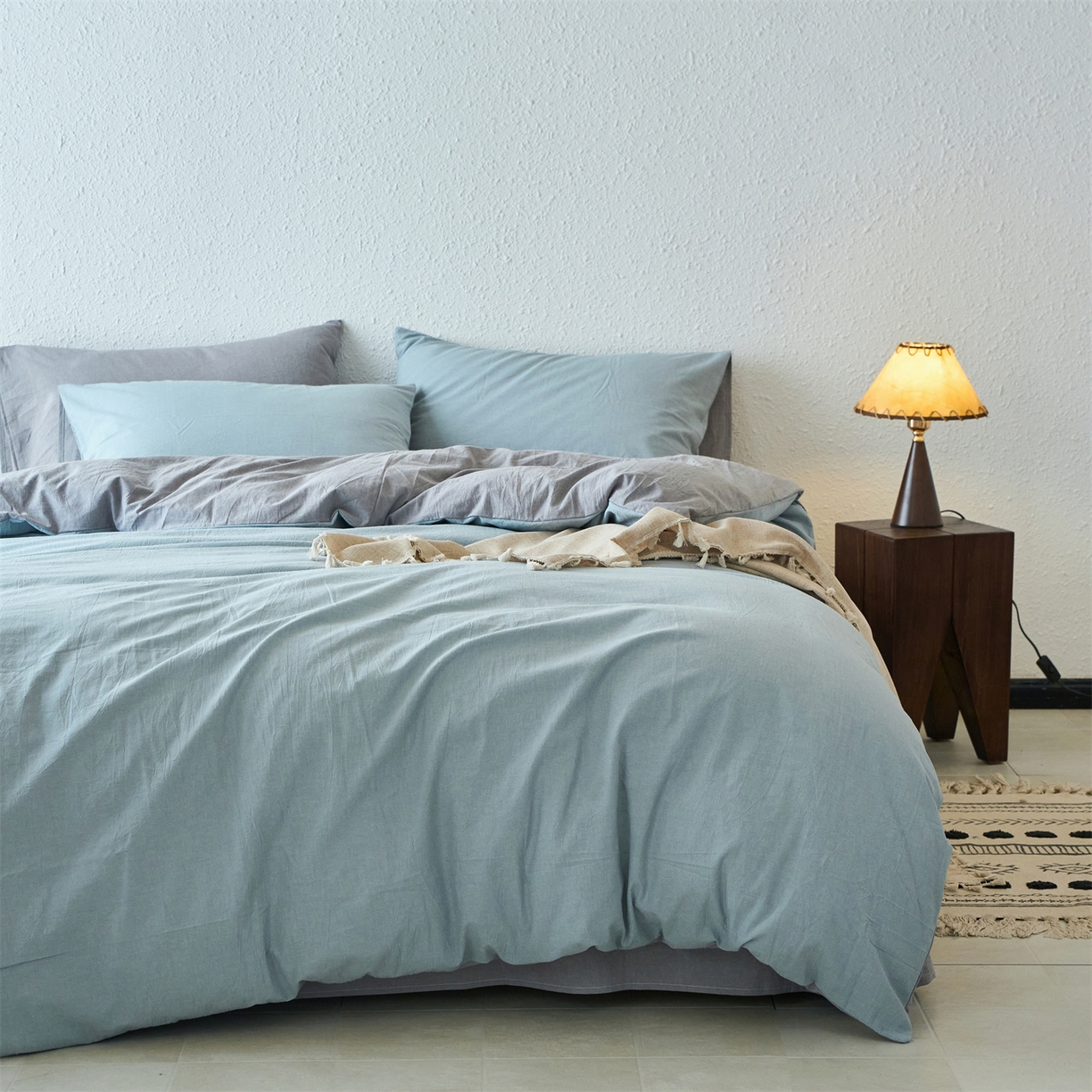 91家纺网 家纺一手货源 找家纺 兰紫橙家纺 2026新款A类色织纯色全棉水洗棉四件套 全棉水洗棉-浅蓝+浅灰