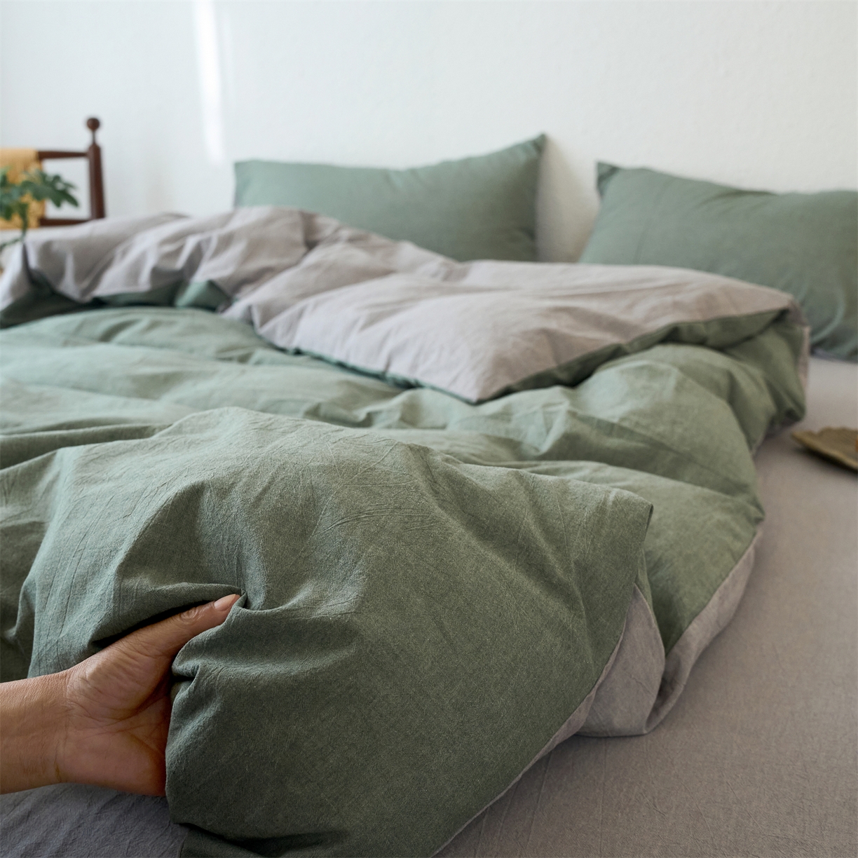 91家纺网 家纺一手货源 找家纺 兰紫橙家纺 2026新款A类色织纯色全棉水洗棉四件套 全棉水洗棉-松绿+浅灰