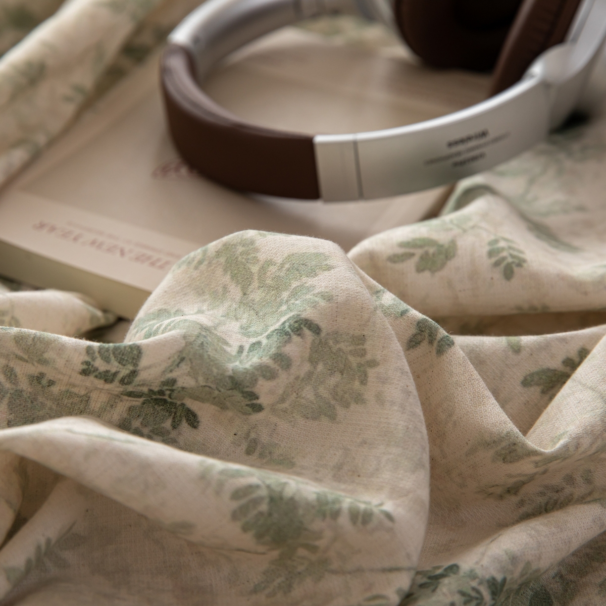 91家纺网 家纺一手货源 找家纺 简宜家居（朝初家纺） 2026新款亲肤舒适印花棉麻四件套 青藤蔓叶