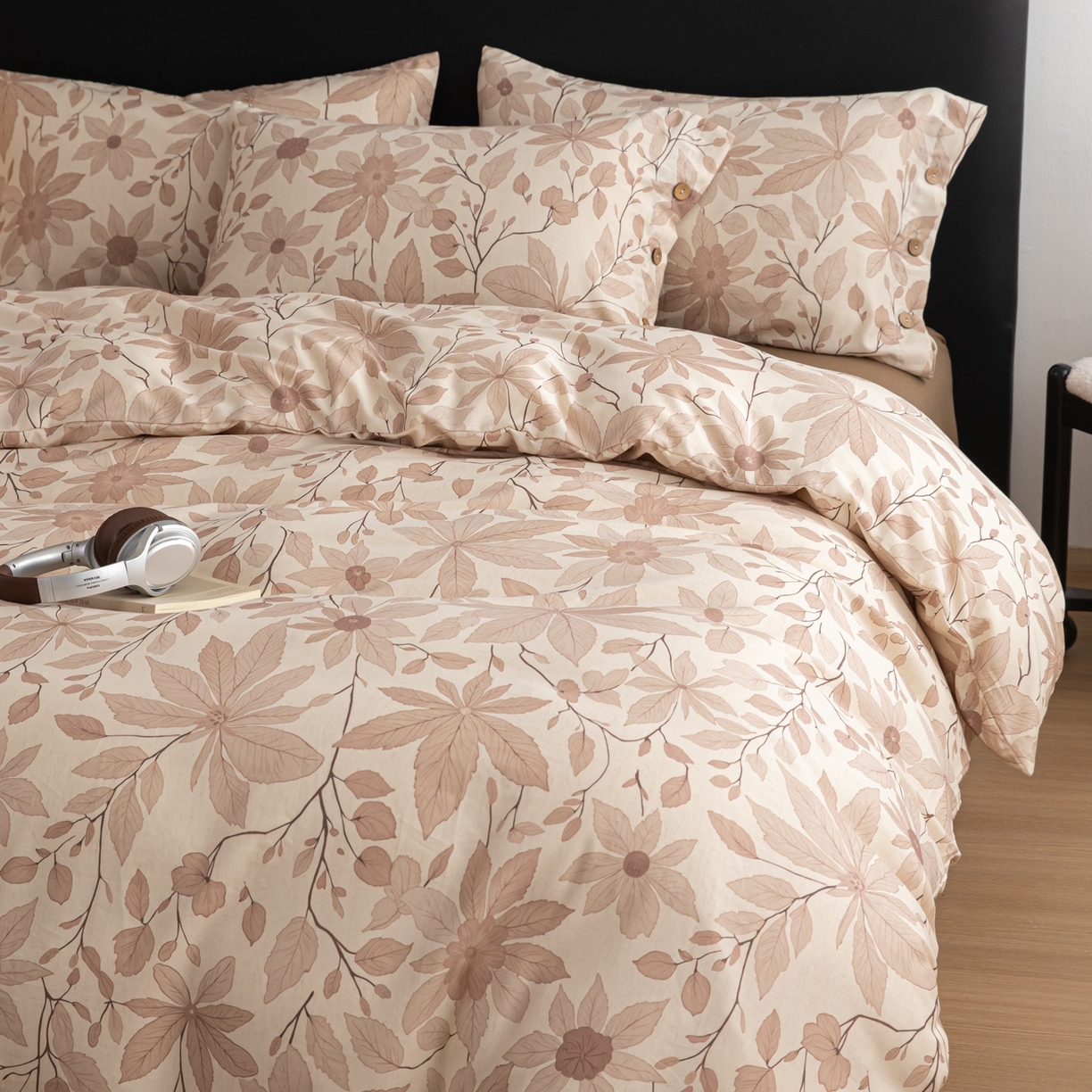 91家纺网 家纺一手货源 找家纺 简宜家居（朝初家纺） 2026新款亲肤舒适印花棉麻四件套 秋杏叶咖