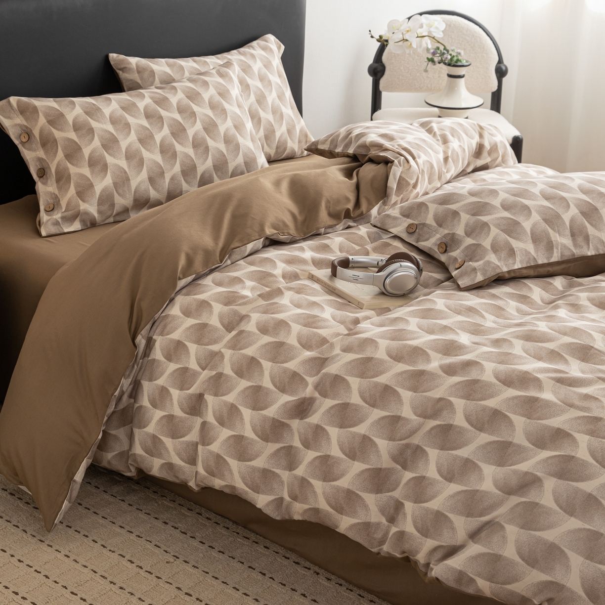 91家纺网 家纺一手货源 找家纺 简宜家居（朝初家纺） 2026新款亲肤舒适印花棉麻四件套 焦糖菱纹