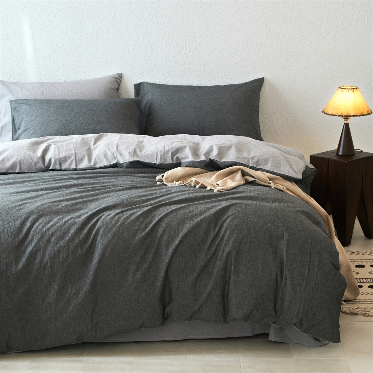 91家纺网 家纺一手货源 找家纺 兰紫橙家纺 2026新款A类色织纯色全棉水洗棉四件套 全棉水洗棉-月岩黑+浅灰