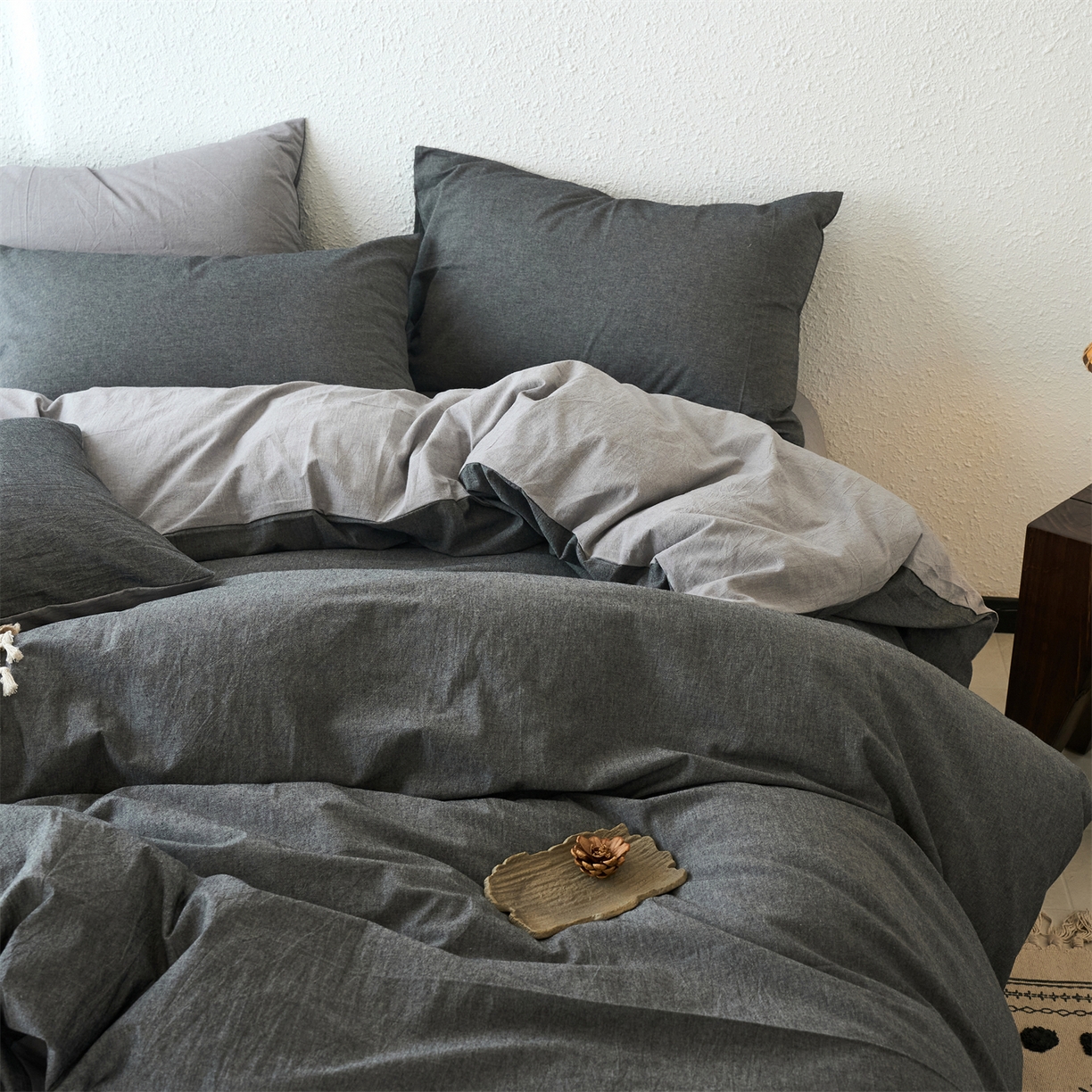 兰紫橙家纺 2026新款A类色织纯色全棉水洗棉四件套 全棉水洗棉-月岩黑+浅灰