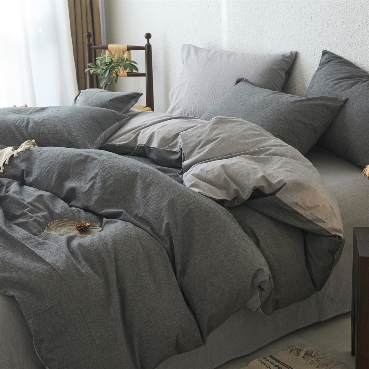 91家纺网 家纺一手货源 找家纺 兰紫橙家纺 2026新款A类色织纯色全棉水洗棉四件套 全棉水洗棉-月岩黑+浅灰