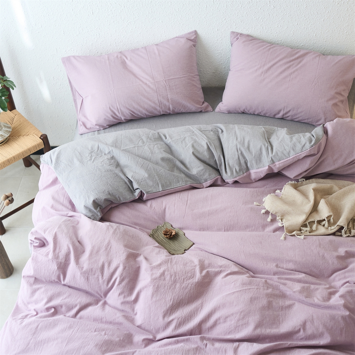 91家纺网 家纺一手货源 找家纺 兰紫橙家纺 2026新款A类色织纯色全棉水洗棉四件套 全棉水洗棉-紫红+浅灰