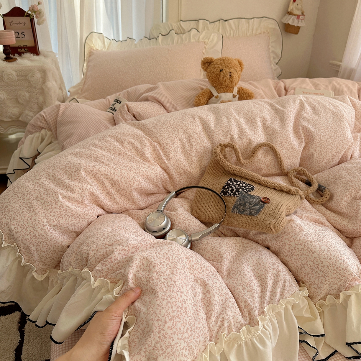 91家纺网 家纺一手货源 找家纺 （总）初夏家纺 2026 法式花边公主风四件套小清新格子简约双人床床上用品三件套床单【提供买家秀】