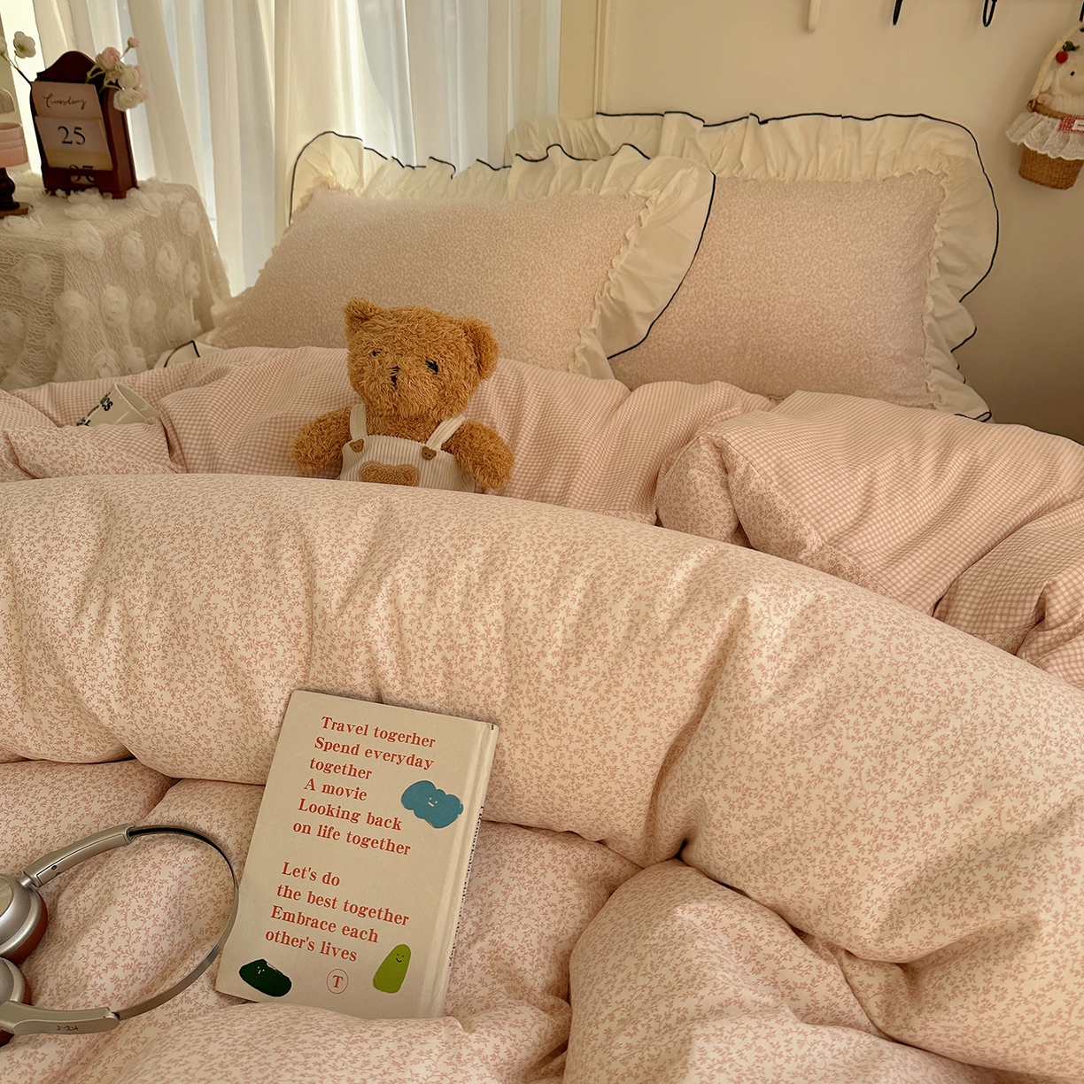 91家纺网 家纺一手货源 找家纺 初夏家纺 2026 法式花边公主风四件套小清新格子简约双人床床上用品三件套床单【提供买家秀】 花边恋曲-玉