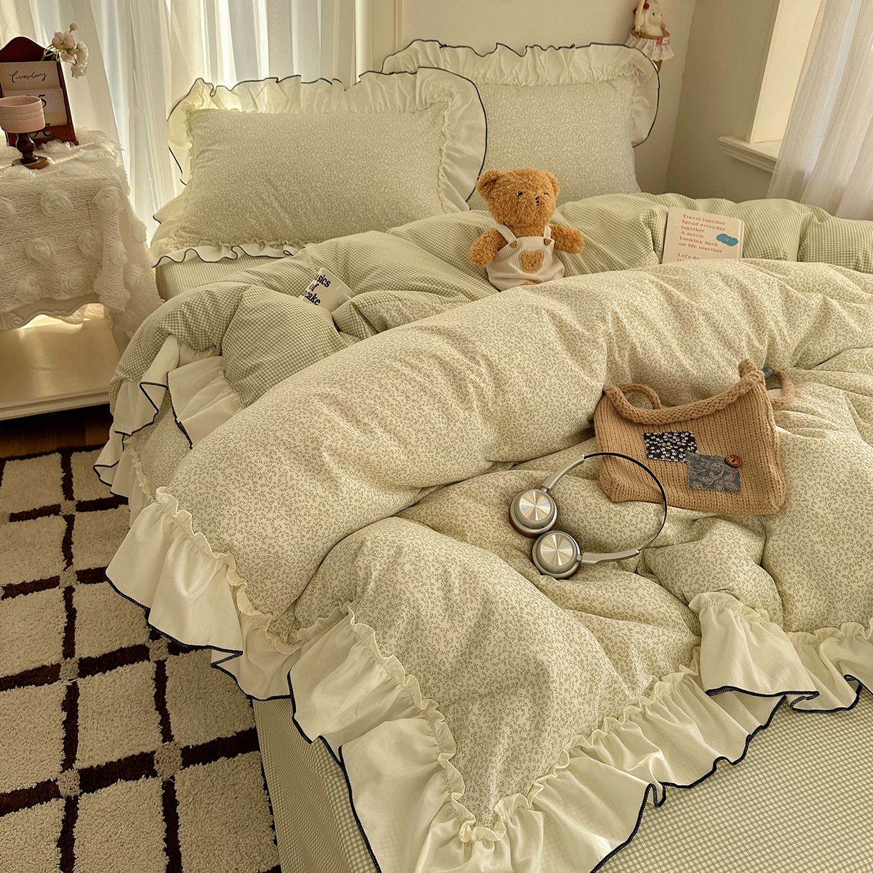 91家纺网 家纺一手货源 找家纺 初夏家纺 2026 法式花边公主风四件套小清新格子简约双人床床上用品三件套床单【提供买家秀】 花边恋曲-绿