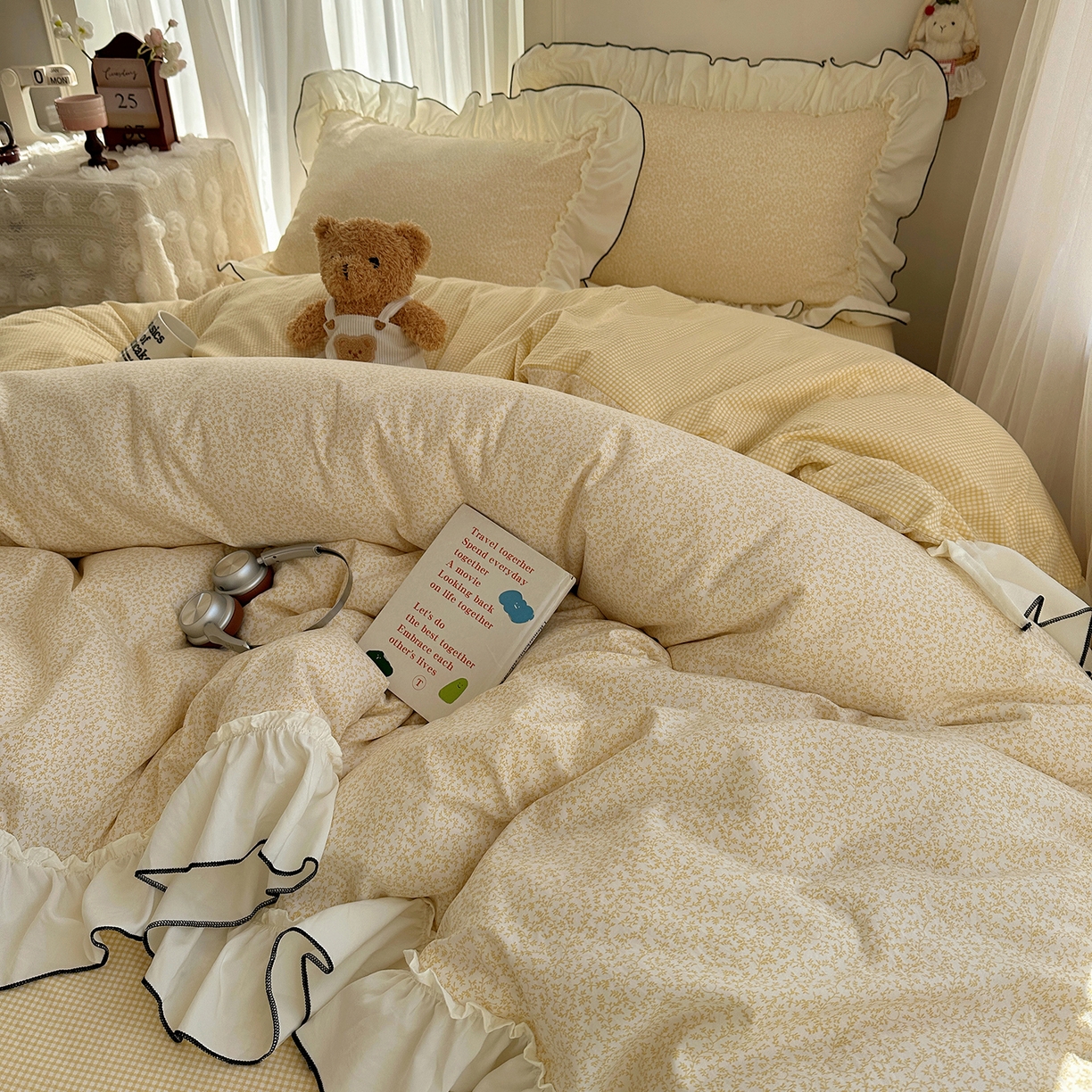 91家纺网 家纺一手货源 找家纺 初夏家纺 2026 法式花边公主风四件套小清新格子简约双人床床上用品三件套床单【提供买家秀】 花边恋曲-黄